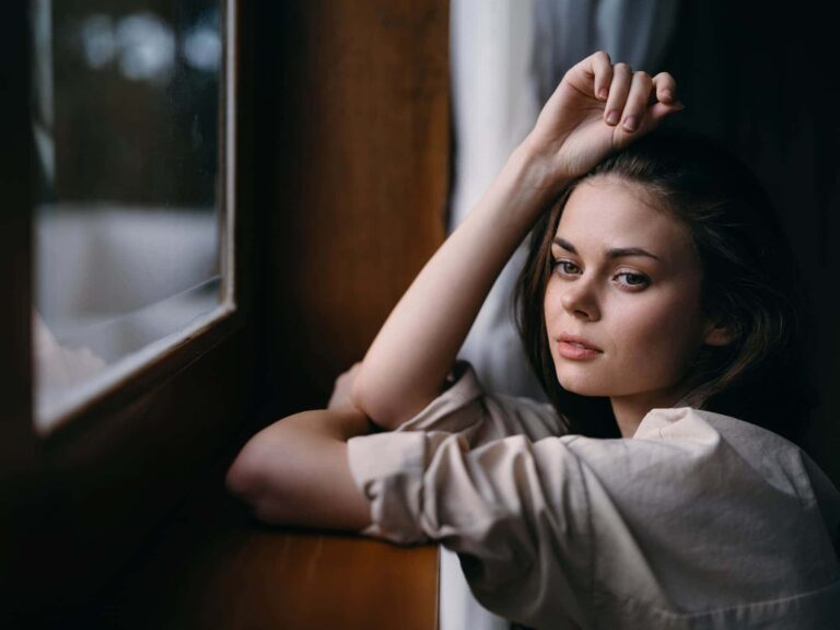 A depressed young woman is consumed by self-blame as she struggles to meet the relentless expectation of always thinking positively from her self-help books.